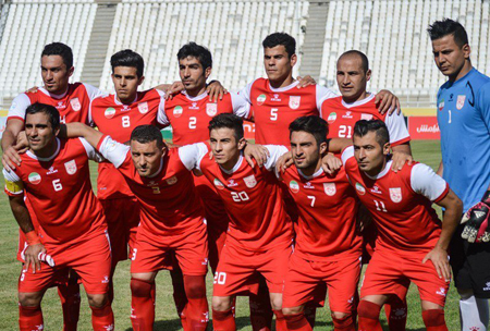 رقابت دو تیم تراکتورسازی و استقلال خوزستان با نتیجه 2 بر 2 به پایان رسید