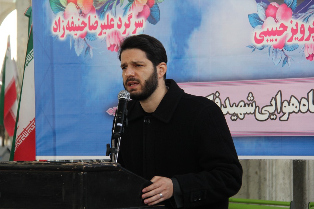مراسم تجلیل جامعه ورزشی از شهدای خلبان پایگاه هوائی شهید فکوری تبریز(1)