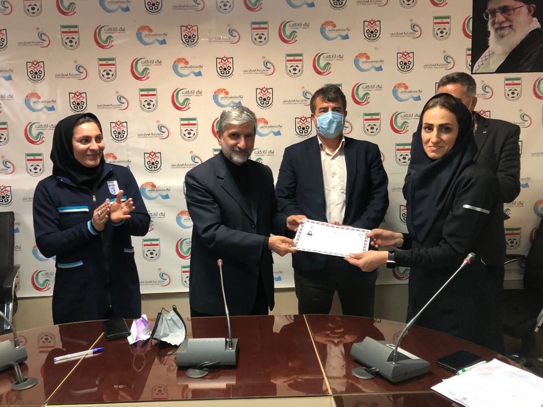 کلاس مربیگری سطح یک فوتسال بانوان از نگاه دوربین