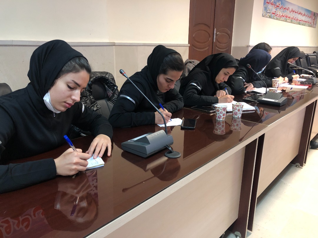 کلاس مربیگری سطح یک فوتسال بانوان از نگاه دوربین