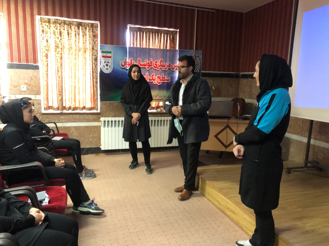 کلاس مربیگری سطح یک فوتسال بانوان از نگاه دوربین