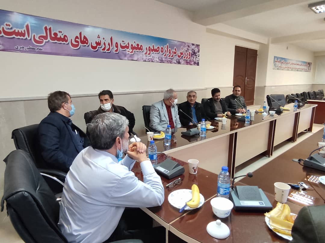 جلسه صمیمی مسئولان هیات فوتبال استان با خیرین حوزه فوتبال