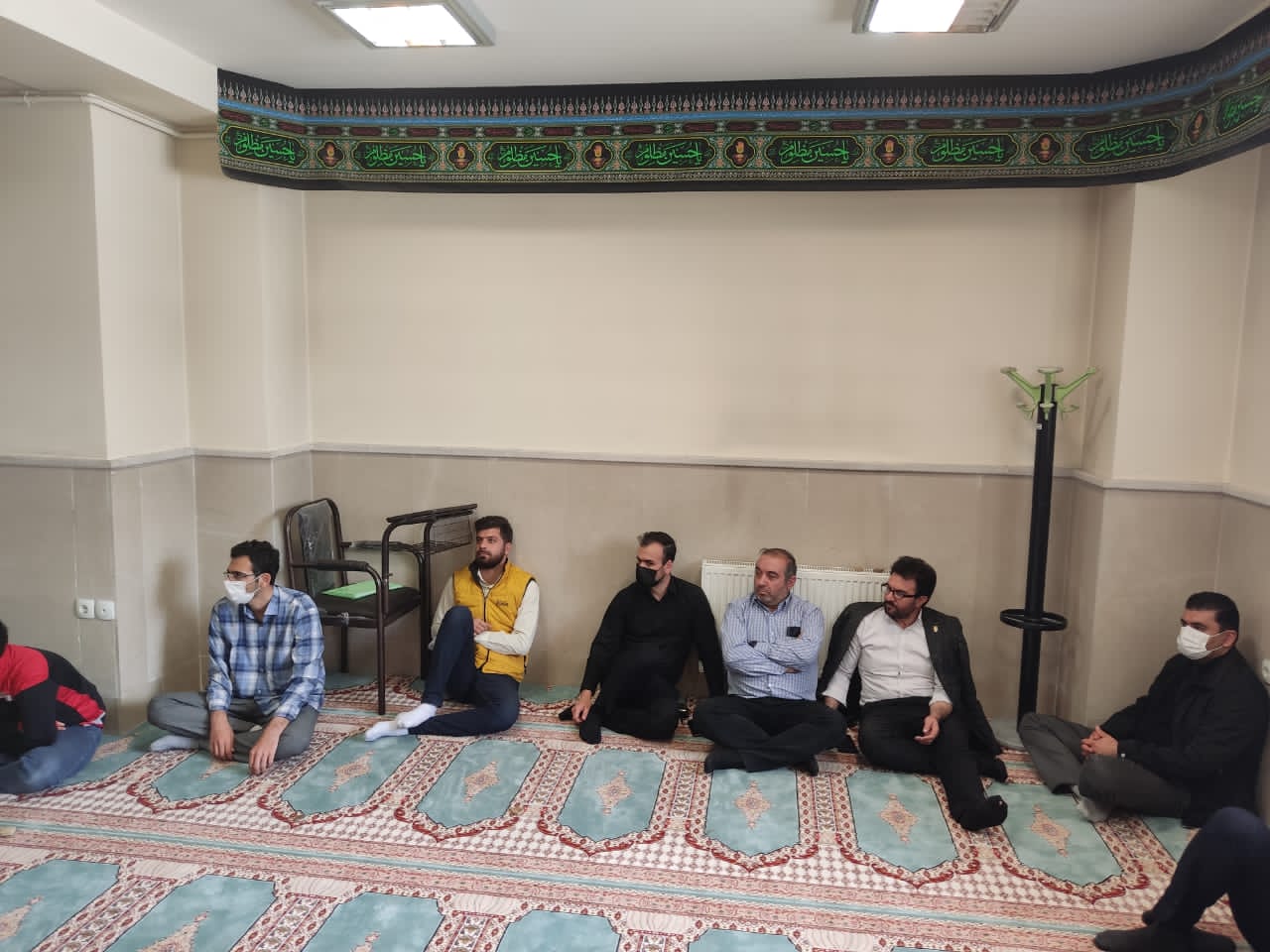 مراسم سخنرانی ویژه ماه مبارک رمضان در حسینیه هیأت فوتبال استان بعداز اقامه نماز ظهر و عصر
