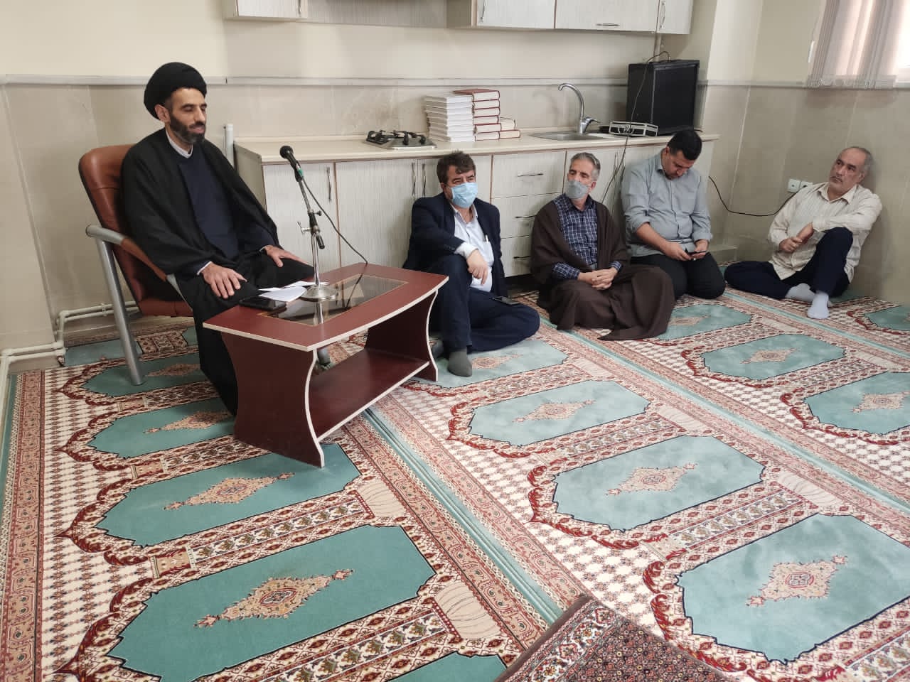 مراسم سخنرانی ویژه ماه مبارک رمضان در حسینیه هیأت فوتبال استان بعداز اقامه نماز ظهر و عصر