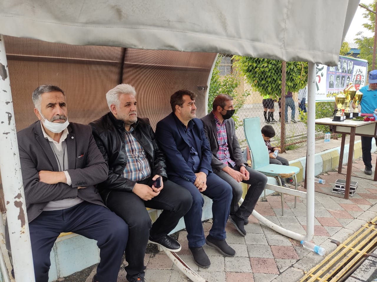مدرسه فوتبال دانشگاه قهرمان رده سنی زیر ۱۴ سال