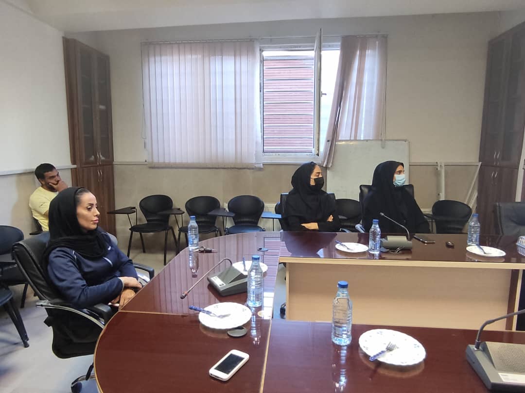دیدار صمیمانه مربیان مدارس فوتبال با رئیس هیأت فوتبال استان