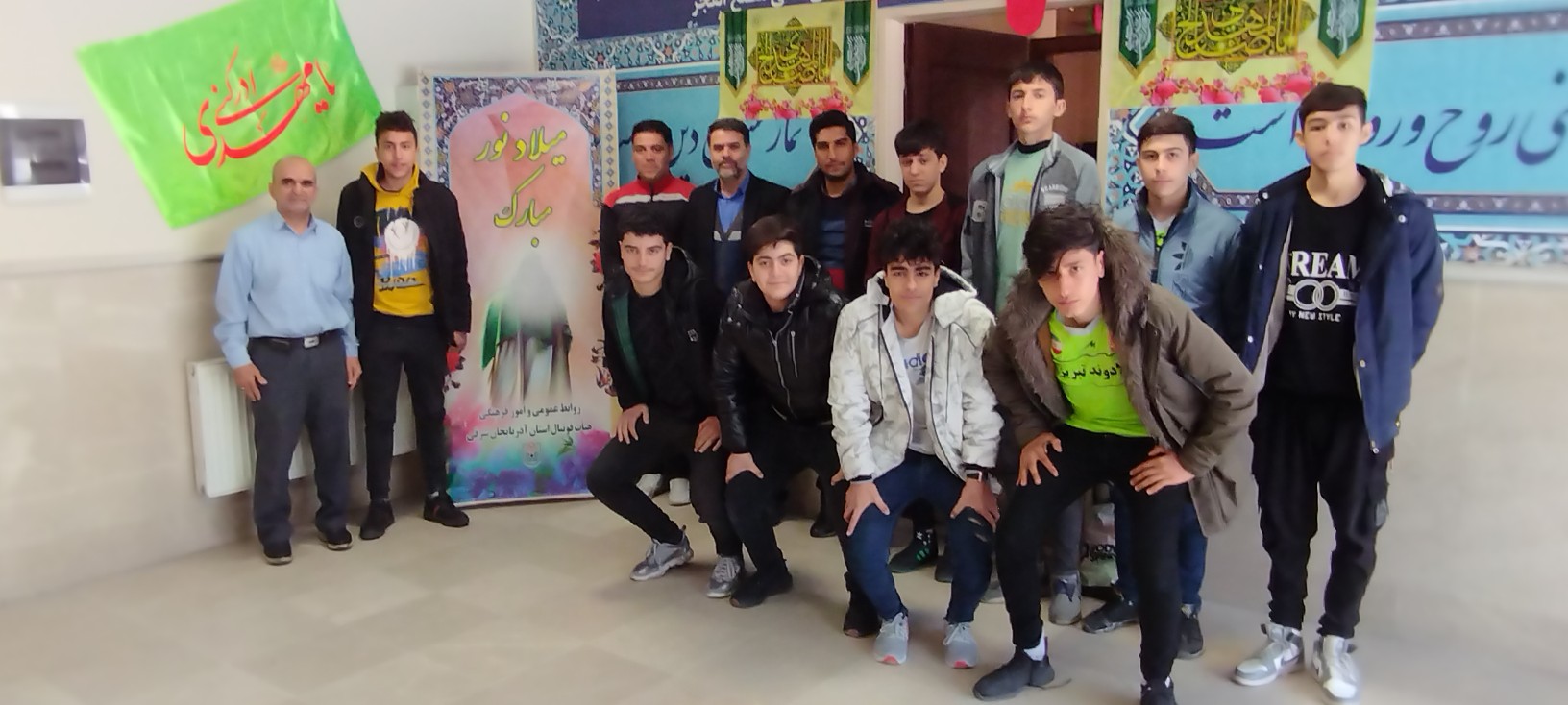 مراسم جشن و سرور بمناسبت میلاد باسعادت حضرت مهدی (عج)