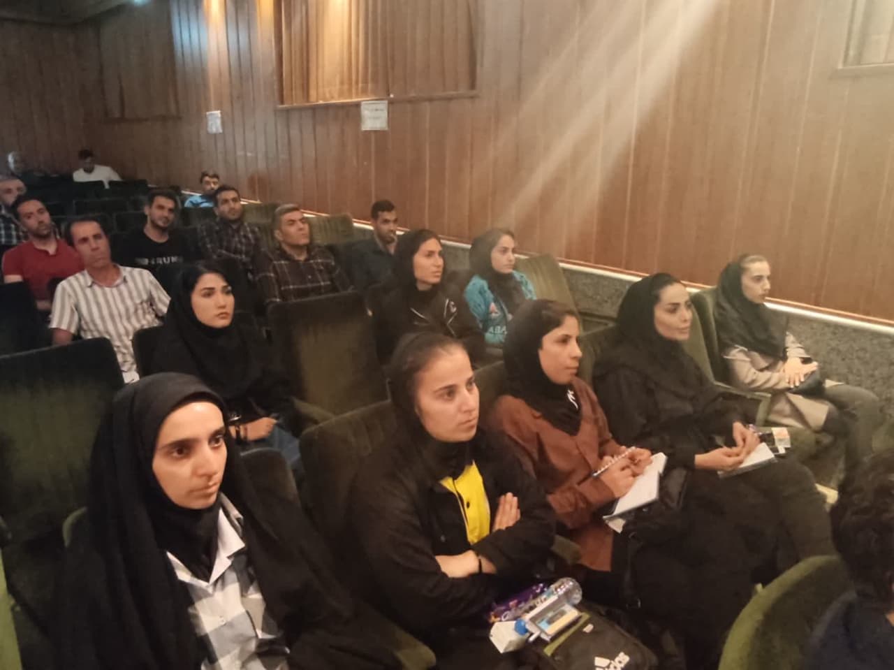 همایش توجیهی گرس روتز ویژه مدیران و مربیان مدارس فوتبال استان