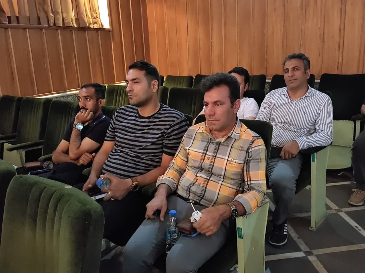 همایش توجیهی گرس روتز ویژه مدیران و مربیان مدارس فوتبال استان
