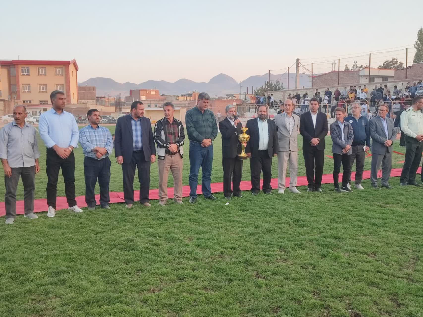 مسابقات لیگ بزرگسالان فوتبال شهرستان آذرشهر