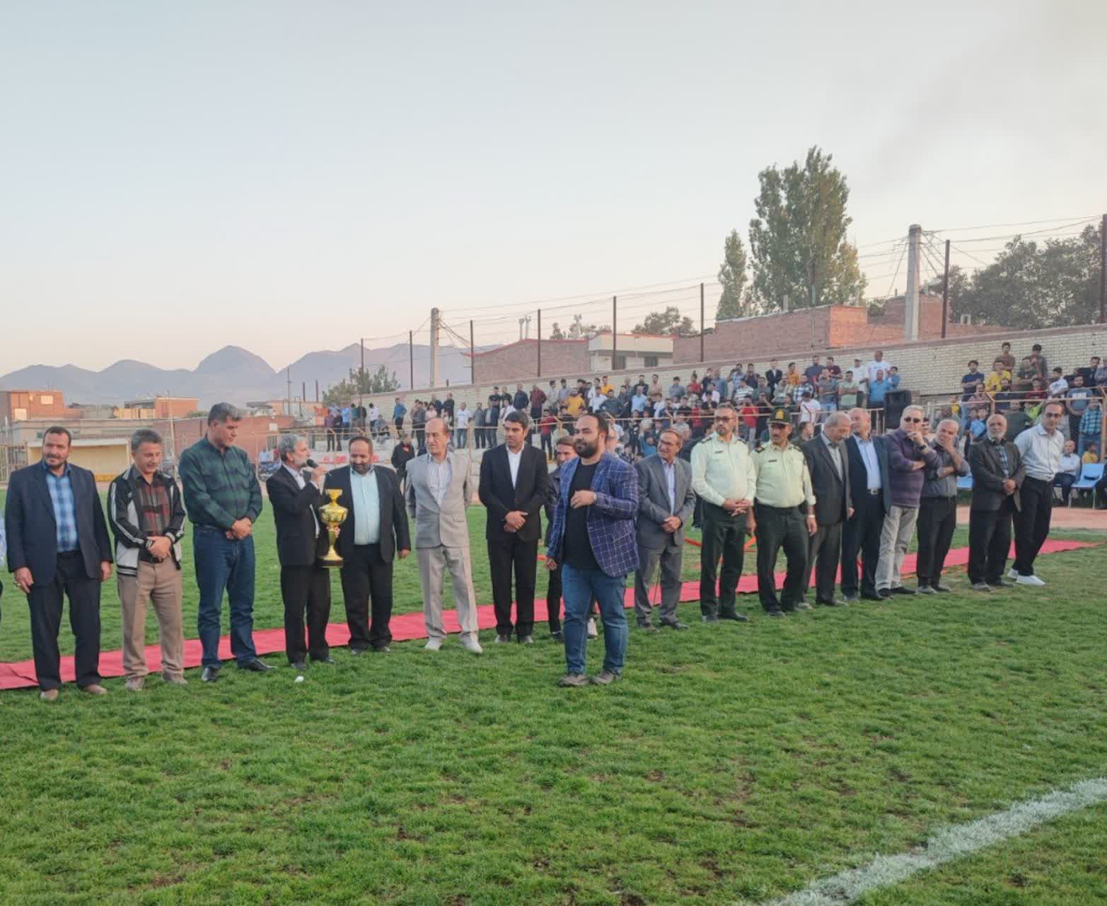 مسابقات لیگ بزرگسالان فوتبال شهرستان آذرشهر