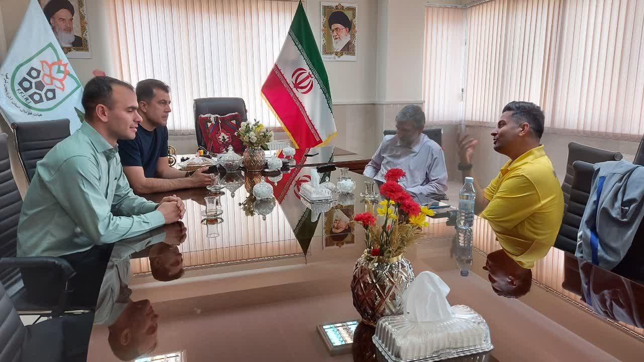 دیدار صمیمی ششگلانی با رئیس دپارتمان داوری فدراسیون فوتبال