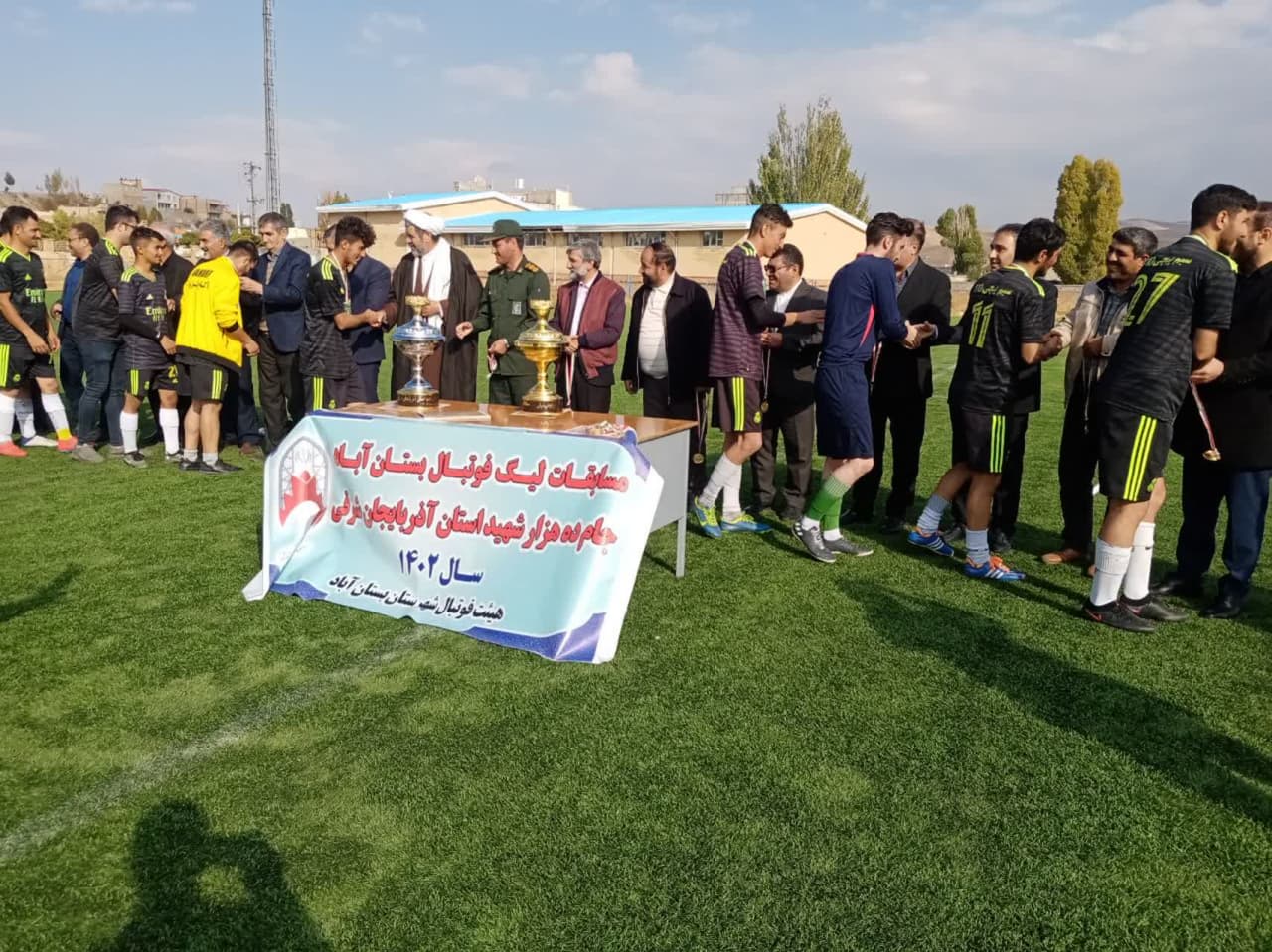 حضور ریاست هیأت فوتبال استان در مراسم اختتامیه لیگ فوتبال شهرستان بستان آباد