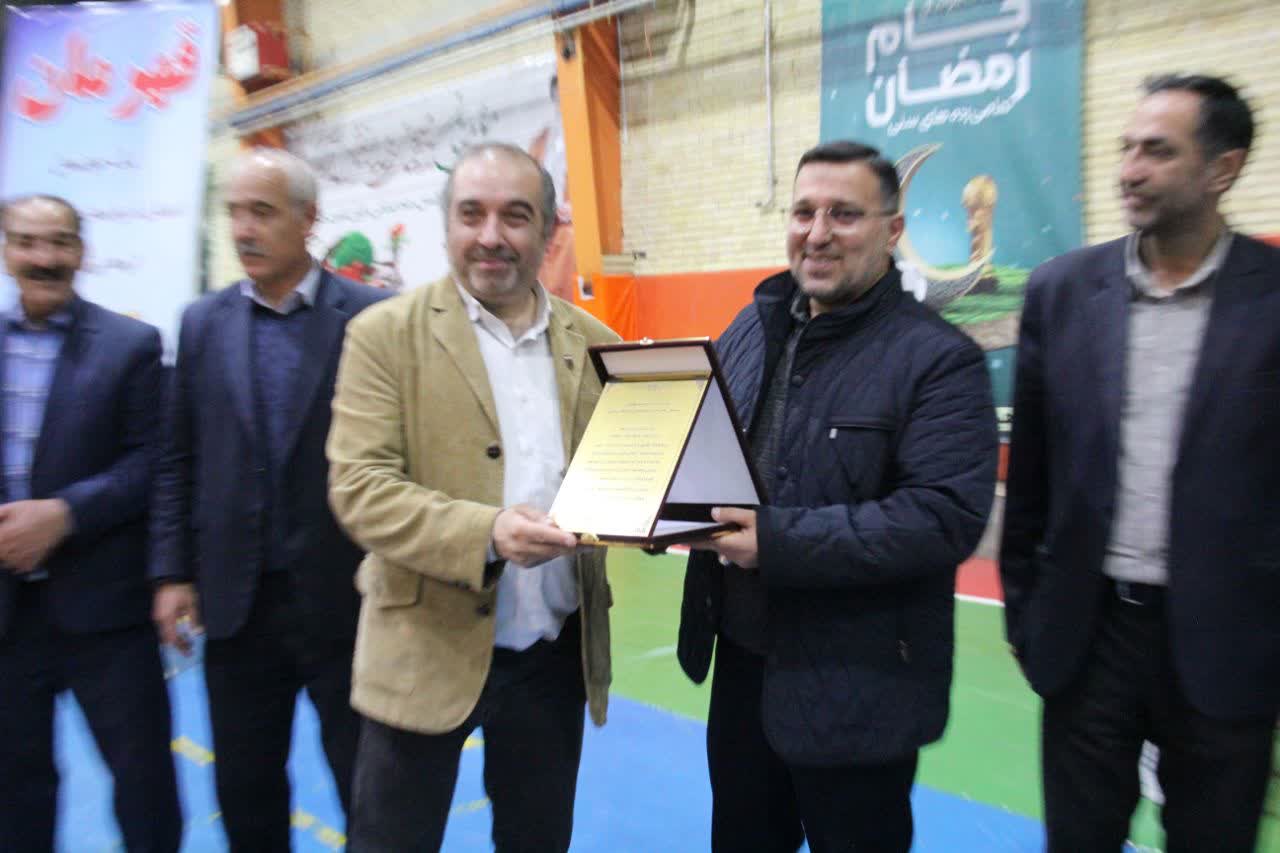 هیات فوتبال سراب قهرمان مسابقات فوتسال لیگ برتر فوتسال استان