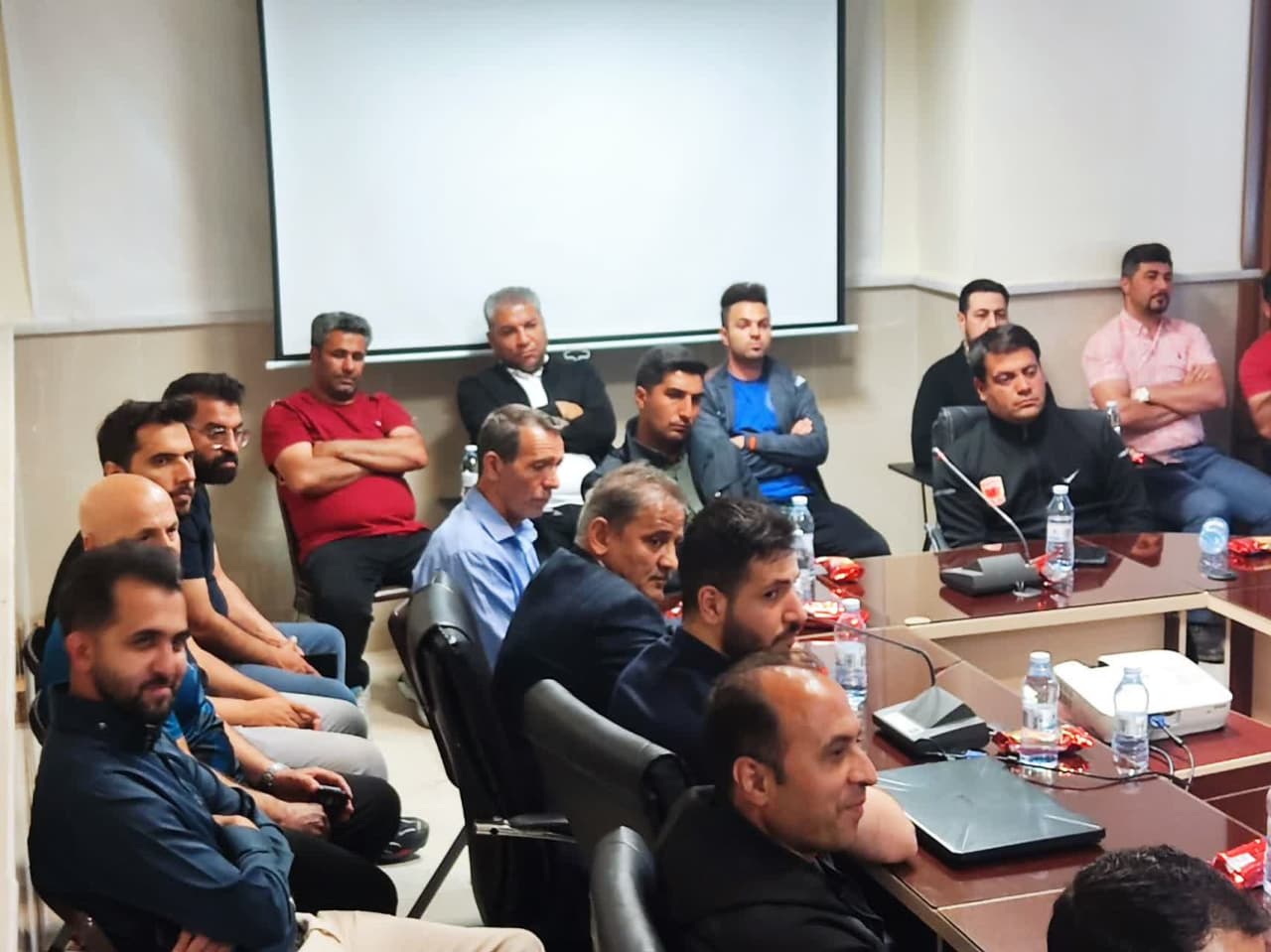 همایش مدیران مدارس فوتبال استان