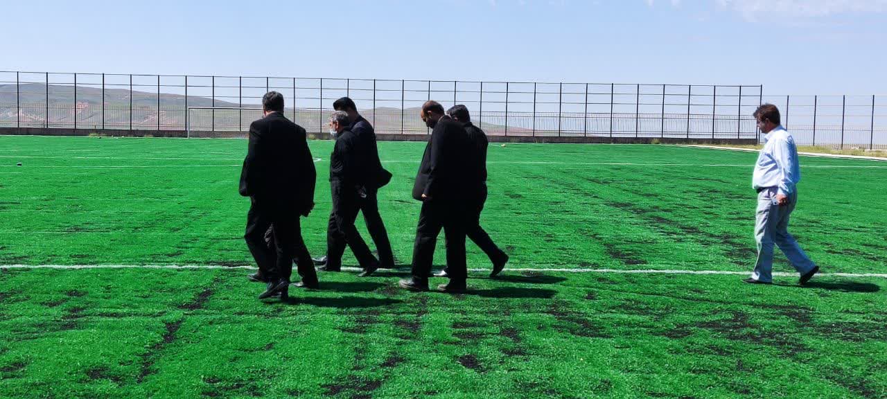 بازدید از زمین چمن مصنوعی شهرستان هریس