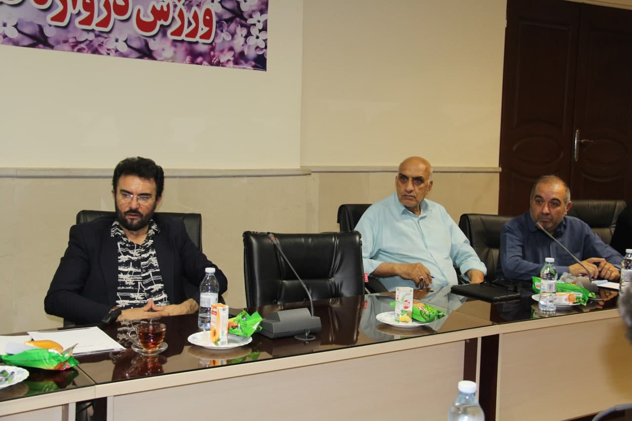 جلسه هم اندیشی سامانه جامع هیأت فوتبال استان