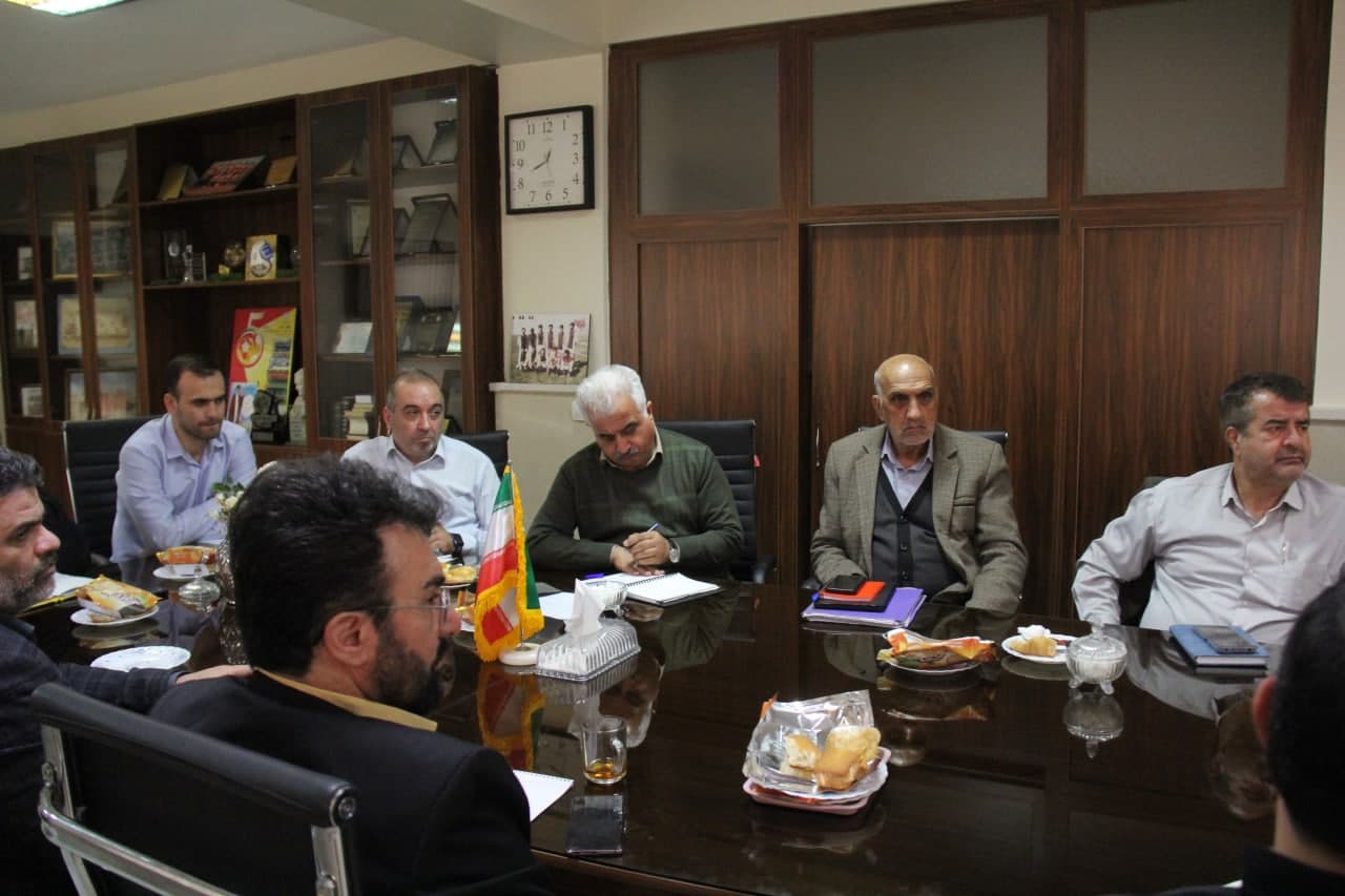 جلسه بررسی عملکرد هیأت فوتبال شهرستان ها