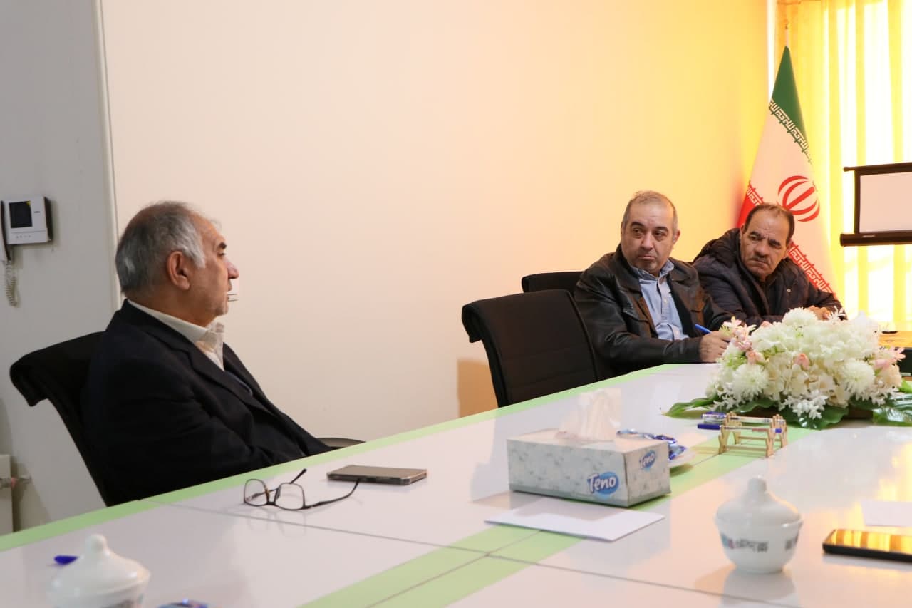 بازدید هیأت فوتبال استان از جمعیّت خیریه پژواک تبریز