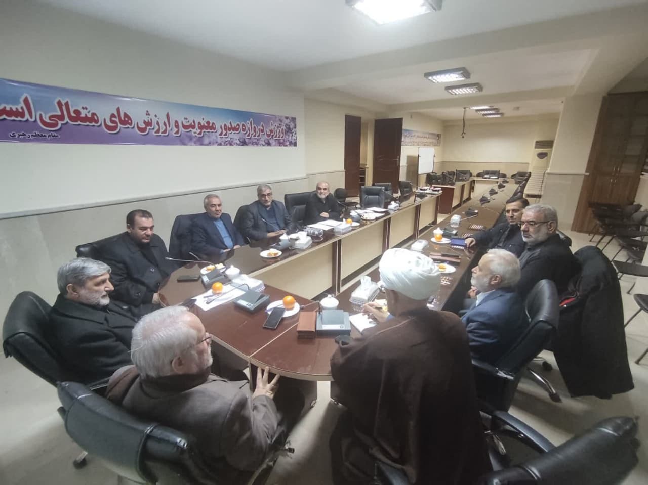 جلسه کمیسیون فرهنگی هیأت فوتبال استان