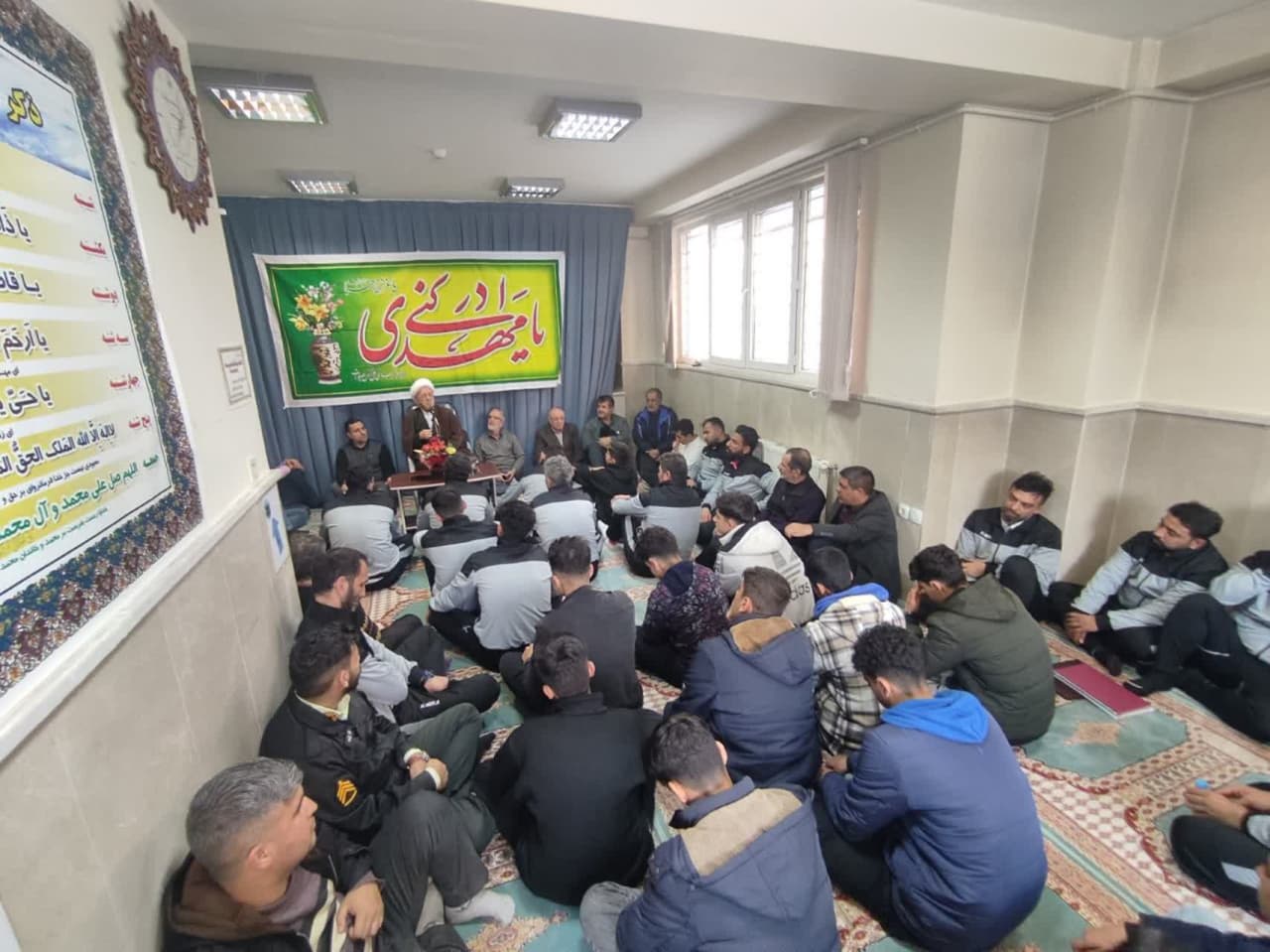 مراسم جشن و سرور بمناسبت ولادت با سعادت حضرت امام مهدی(عج)جامعه فوتبال