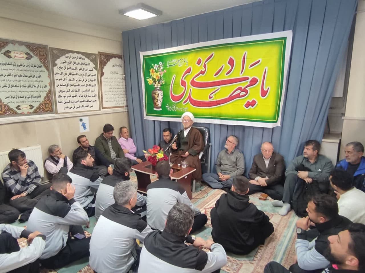 مراسم جشن و سرور بمناسبت ولادت با سعادت حضرت امام مهدی(عج)جامعه فوتبال