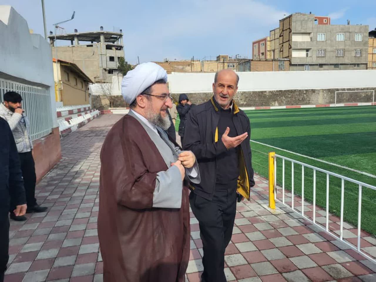 بازدید سرزده نماینده  محترم ولی فقیه در استان حاج آقا مطهری اصل از ورزشگاه ایثار