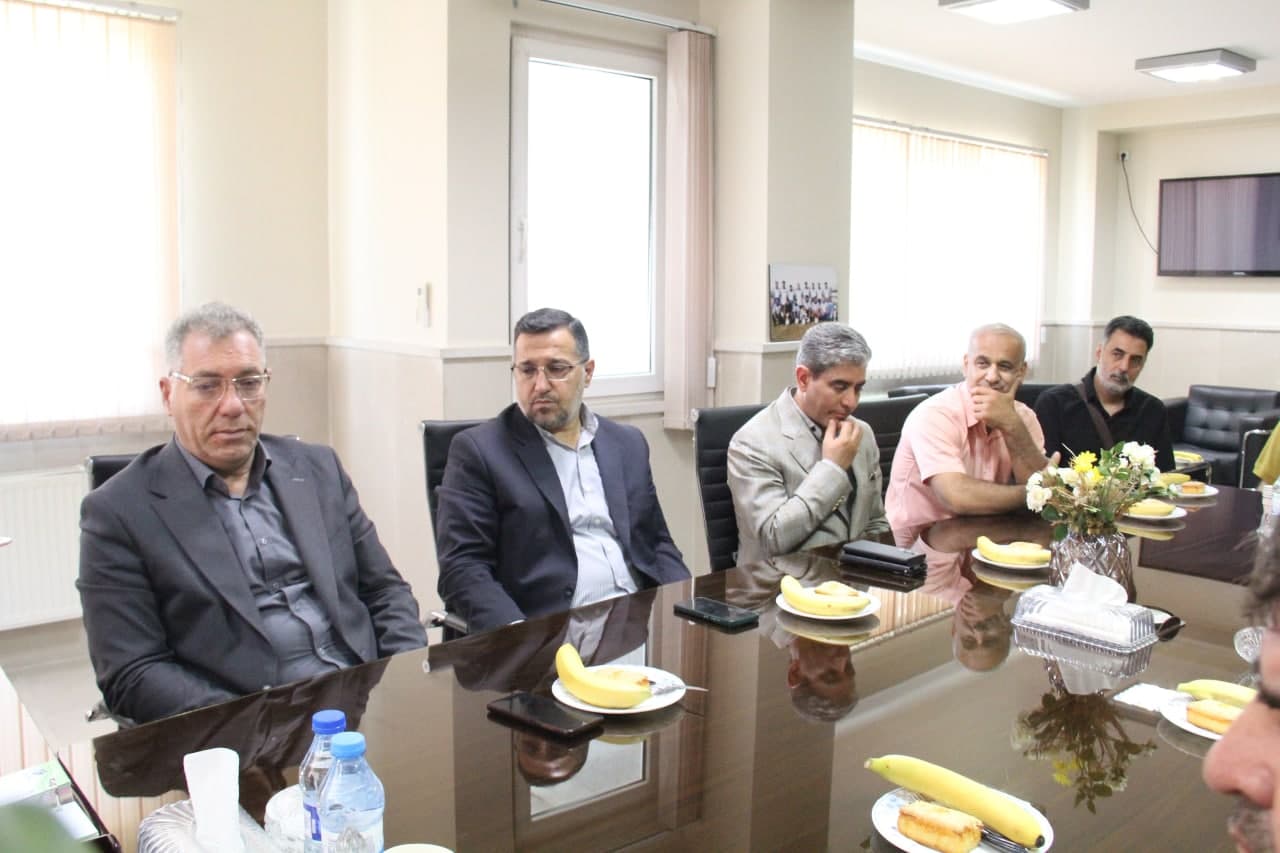 دیدار صمیمانه رئیس هیأت فوتبال استان با مدیر عامل جدید مس سونگون ورزقان
