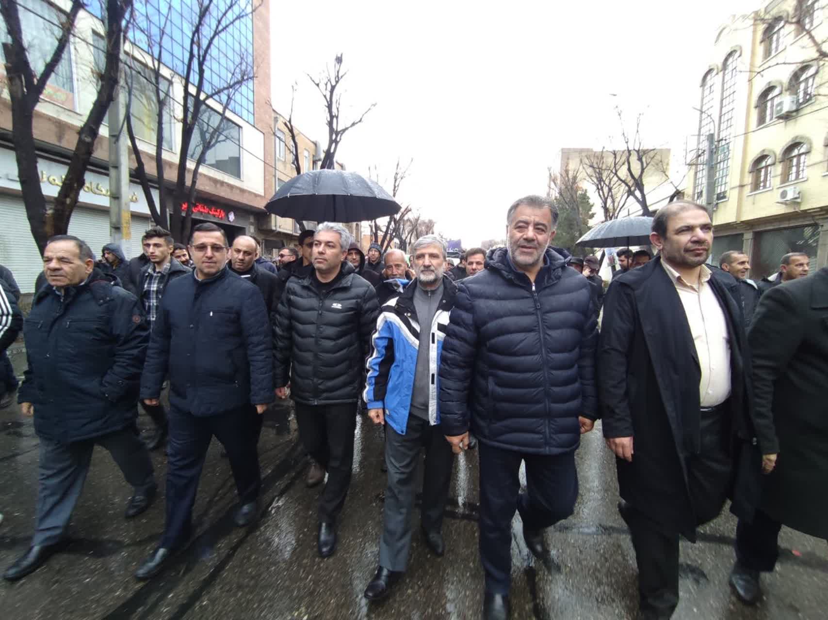 راهپیمایی روز 22 بهمن ماه