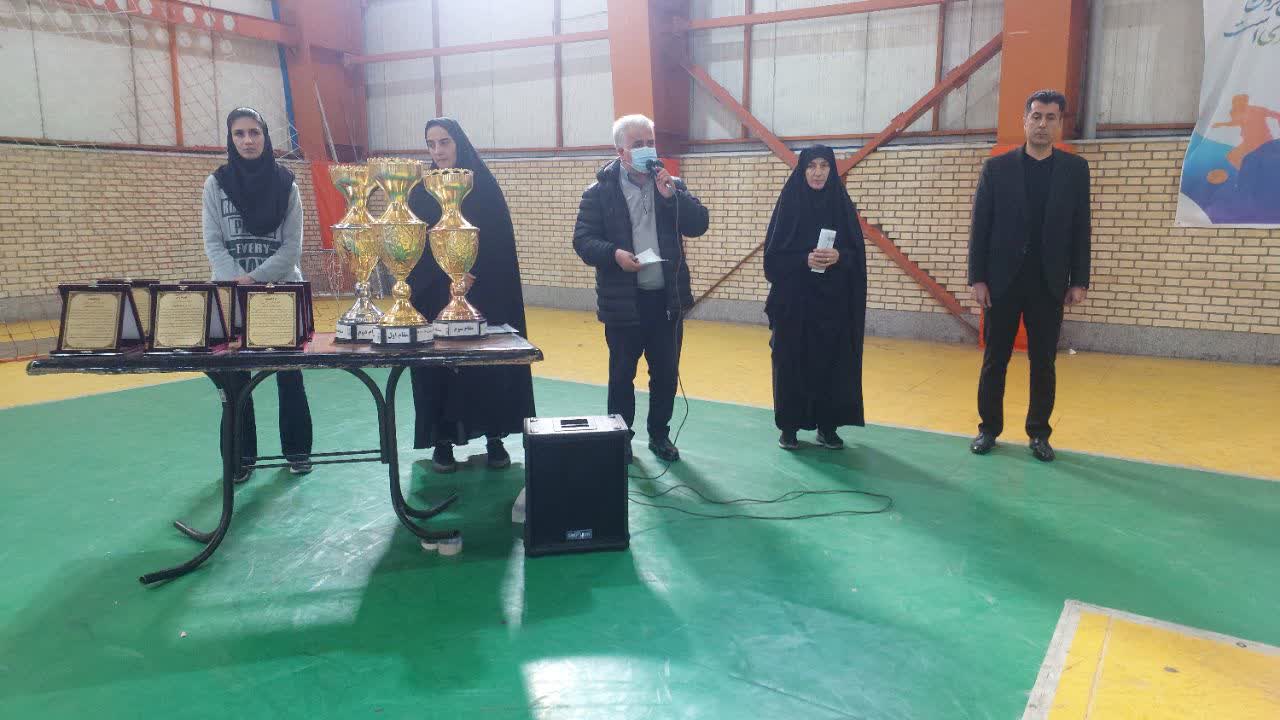 مسابقات لیگ فوتسال بانوان استان گرامیداشت یوم الله دهه مبارک فجر