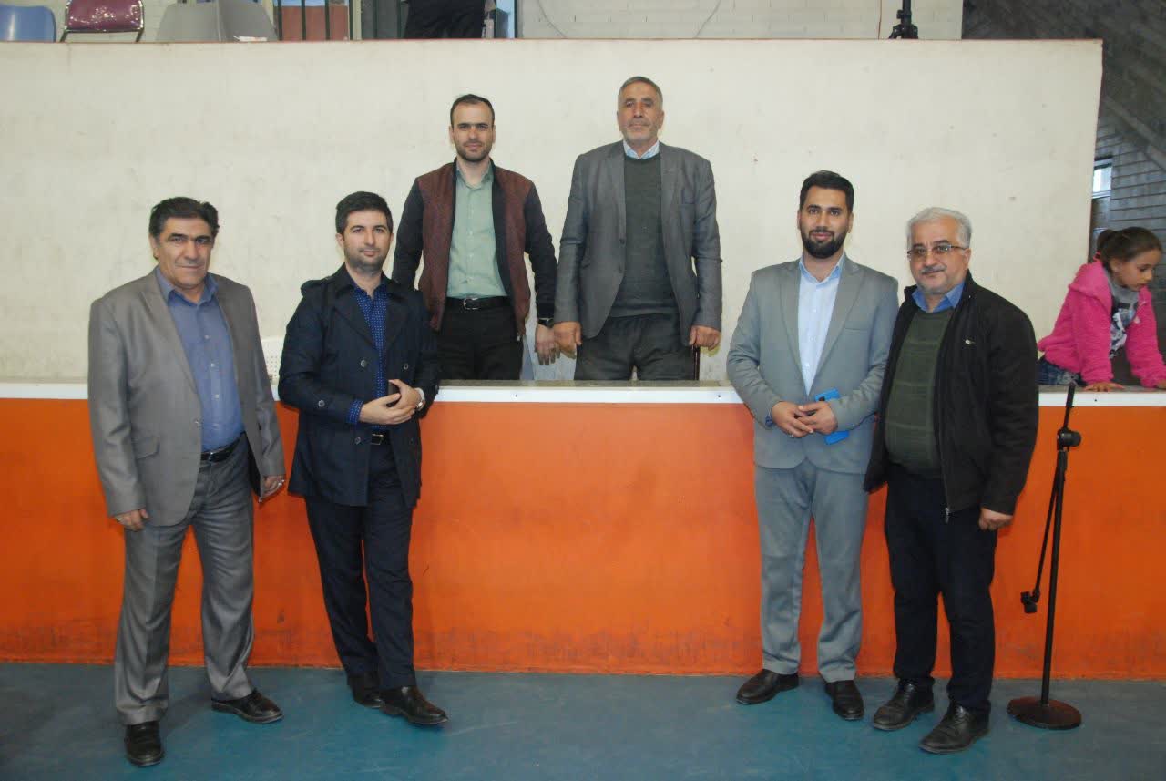 گزارش تصویری از مراسم فینال مسابقات فوتسال لیگ جوانان استان در شهرستان مرند