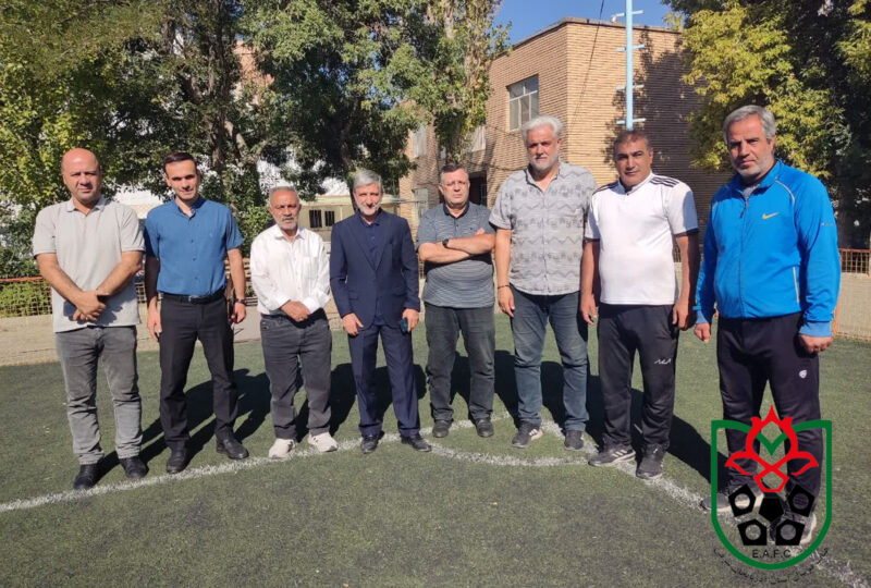 بازدید سرزده رئیس هیأت فوتبال استان از مدارس فوتبال