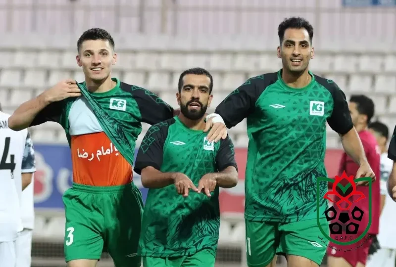 کاراگستر اولین برد خود را در مصاف با نیروی زمینی دشت کرد