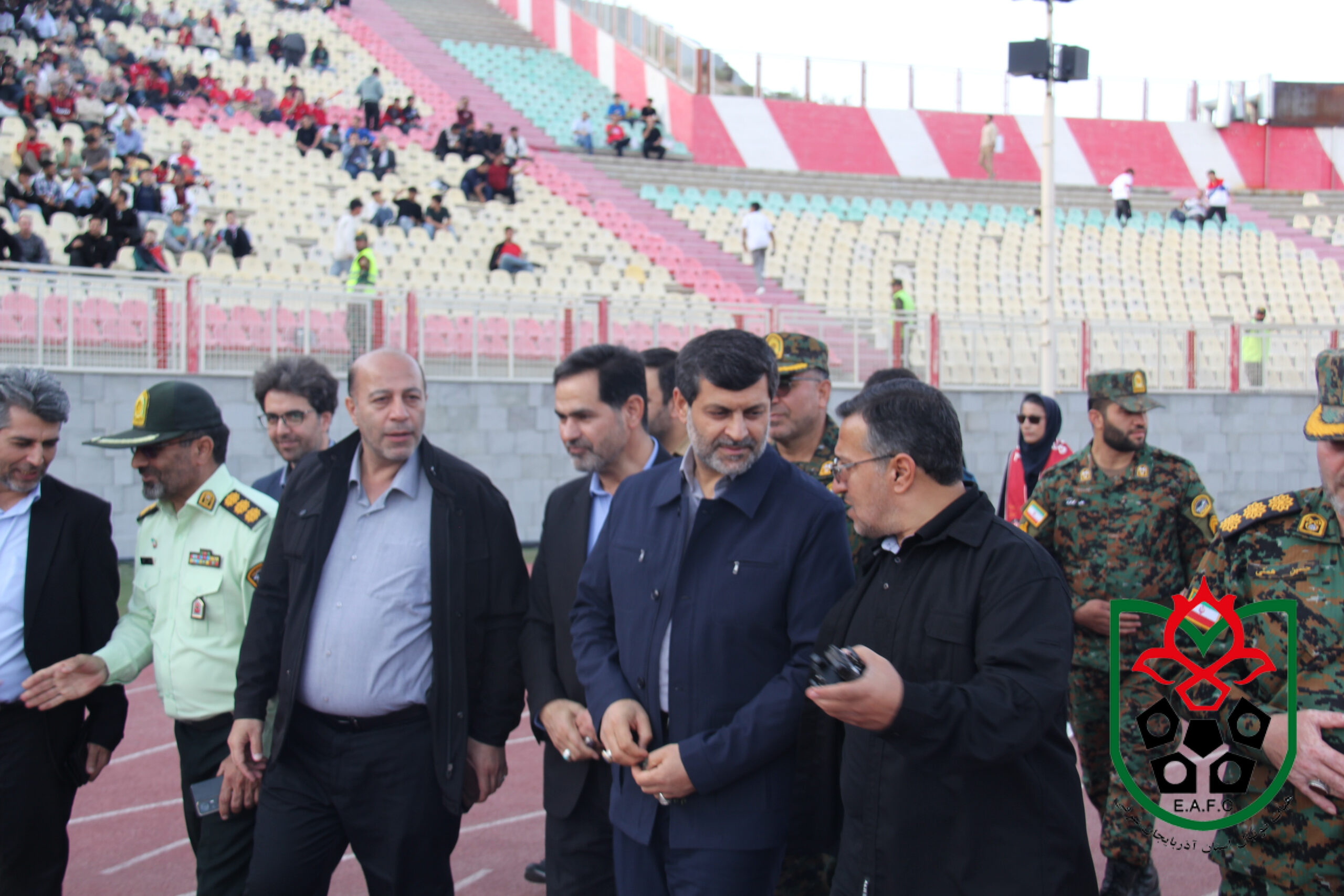 تجلیل از فرماندهان نیروی انتظامی  بمناسبت هفته نیروی انتظامی