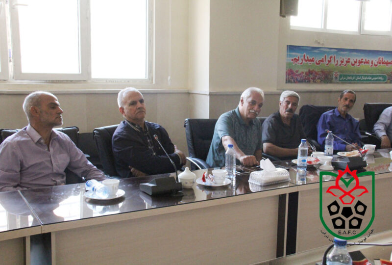 دیدار صمیمی پیشکسوتان فوتبال تبریز با رئیس هیأت فوتبال استان